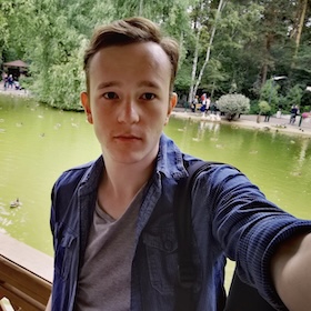 Фото сотрудника